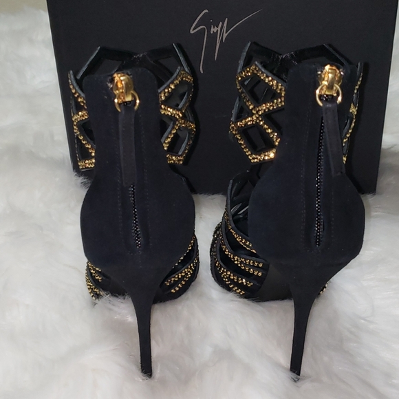 GIUSEPPE ZANOTTI - Picture 4 of 8